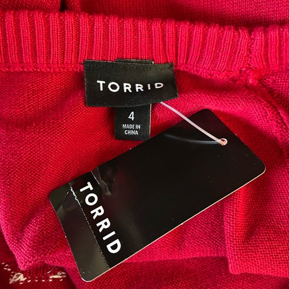 Torrid Dancing Holiday Light Skeleton Pullover Sweater - Picture 9 of 9